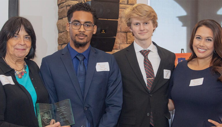School Connect AZ Asks Who Will You Nominate?